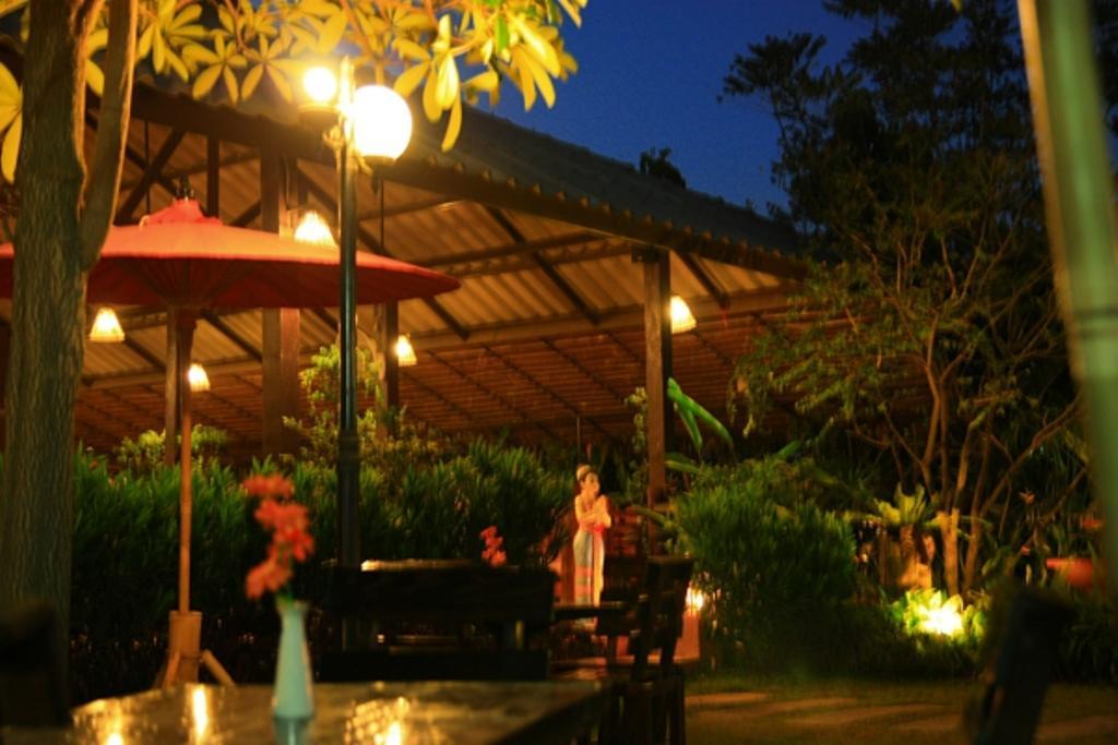 Suansiri Resort Chiang Rai Exteriör bild