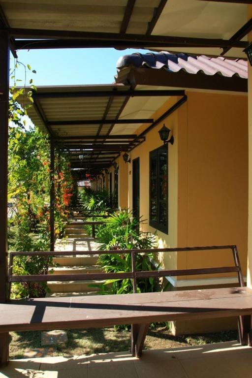Suansiri Resort Chiang Rai Exteriör bild